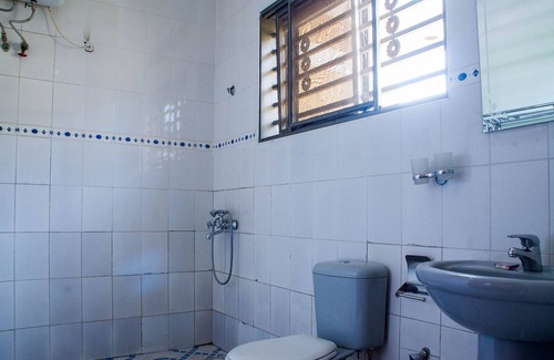Mbarara House | Palace Hotel