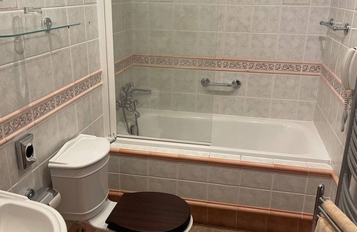 Jiloviste Hotel | Palace Inn