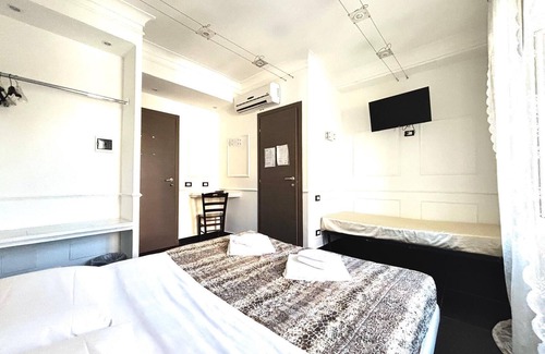 Quartiere XXX San Basilio Hostel | Palace Rome - Hostel
