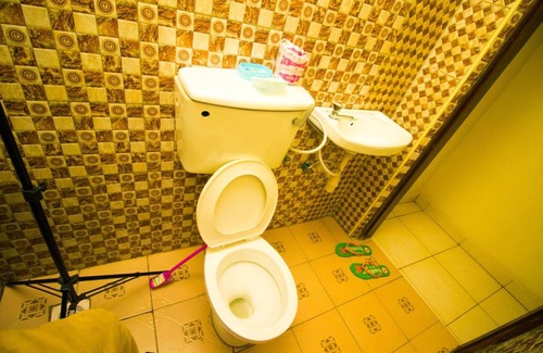 Jinja Hotel | Palace View Guest House
