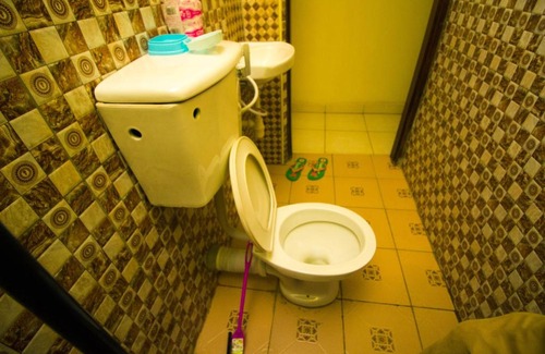 Jinja Hotel | Palace View Guest House