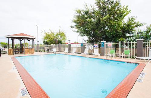 Barker Hotel | Palacio Royale Inn Boutique Katy
