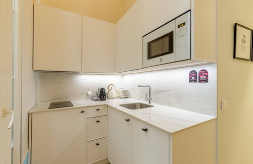 La Goleta Apartment | Palacio Vegafuente 2.5