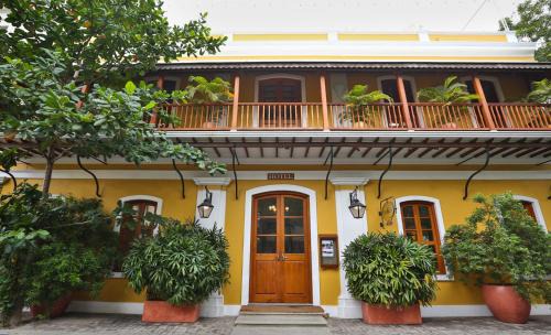White Town Hotel | Palais De Mahe - A CGH Earth Experience