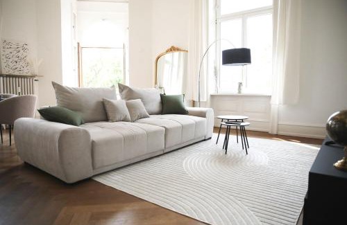 Mitte Apartment | Palais Passy~Design Suite mit Ausblick im Zentrum