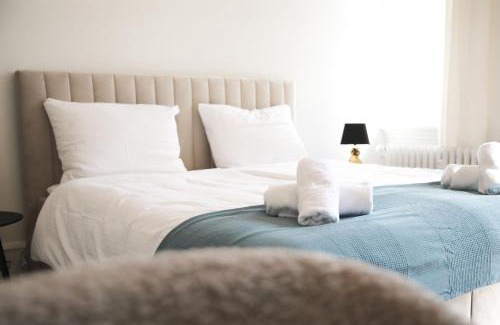 Mitte Apartment | Palais Passy~Design Suite mit Ausblick im Zentrum