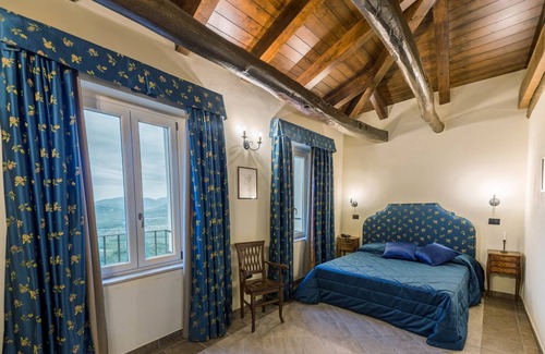 Montesano sulla Marcellana Hotel | Palazzo Cestari Hotel