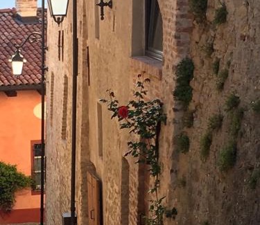 Monforte d'Alba House | Palazzo d'Assi - Guest house