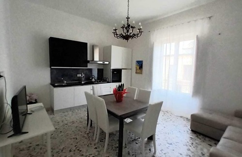 Alcamo Historic Center Apartment | Palazzo del Corso Alcamo - Casa Vacanze