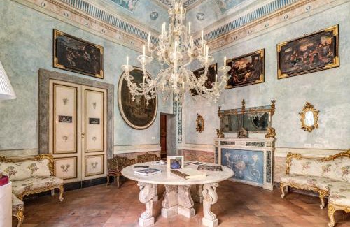 Montecalvario House | Palazzo Doria Napoli