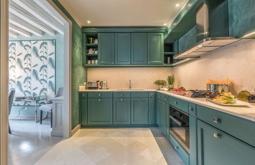 Dorsoduro Villa | Palazzo Navaro - Three Bedroom Villa, Sleeps 6