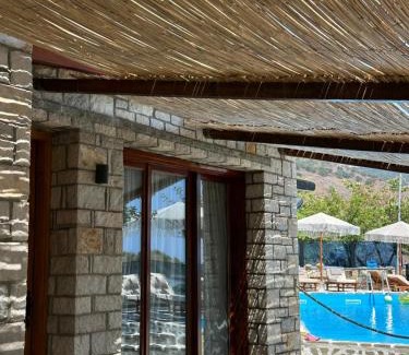 Himare Cabin | Palermiti Luxury Rooms