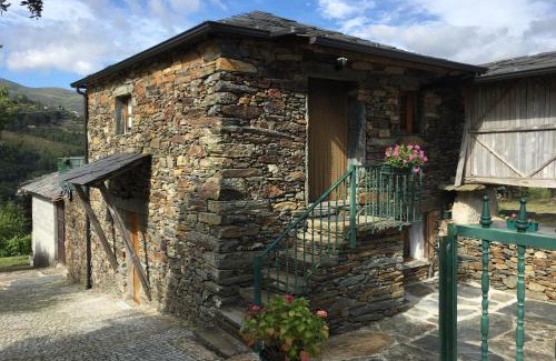 Castro Daire House | Palheiro do Vale do Paiva