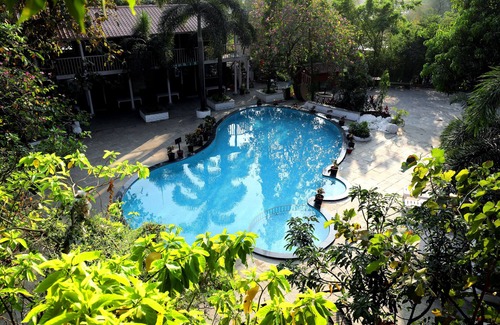 Mira Road East Hotel | Pali Village Resort