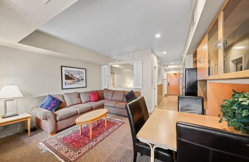 Olympic Valley Apartment | Palisades Tahoe Lodge Rentals Studio #217