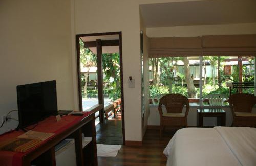 Baan Tai Resort | Palita Lodge - SHA Plus