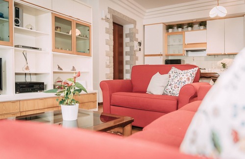 Vicenza Apartment | Palladio Apartment - River View with Garage
