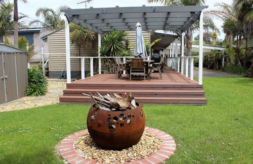 Sunset Strip House | Palm Breeze at Sunset Strip