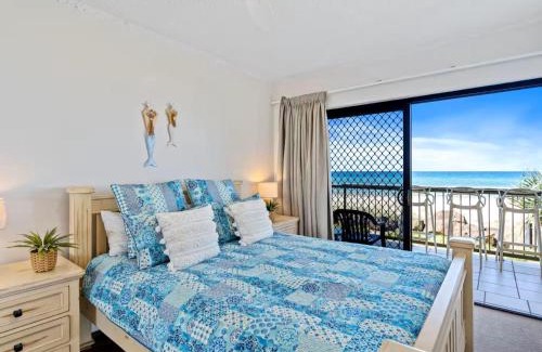 Palm Beach Apartment | Palm Breeze - Hosted by Burleigh Letting