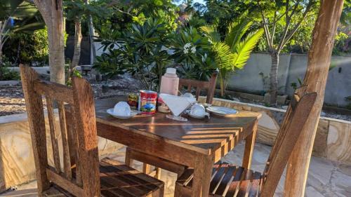 Marumbi Bed & Breakfast | Palm Heaven Villa