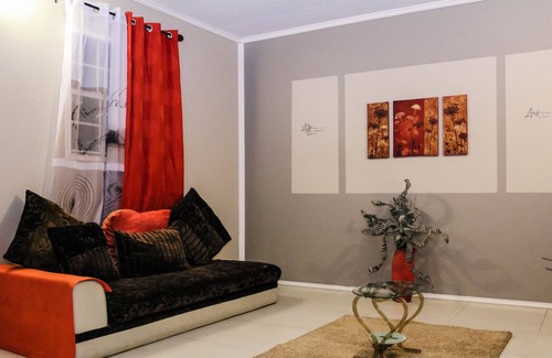 Oranjestad Apartment | Palm Spring Inn