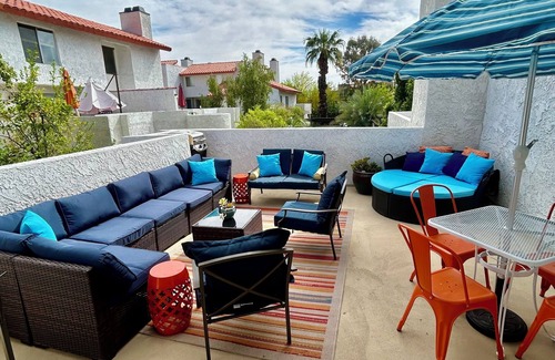 Baristo Condo | Palm Springs Desert Dream, updated 1 BR condo, comfortable, retro-feel appeal