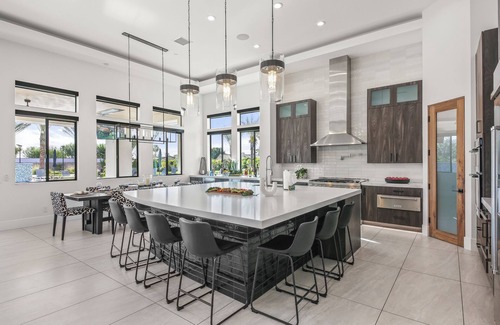 Bermuda Dunes House | Palm Villa- Luxury 8 Bed, Pickleball, Volleyball, Golf