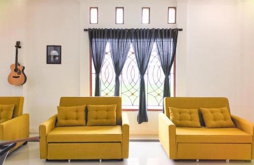 Klaten Selatan House | Palma Family Hall Klaten