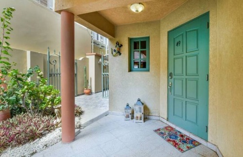 Koyari Apartment | Palma Real 2Bed/2Bath sleeps 6 close 2 Palm Beach!