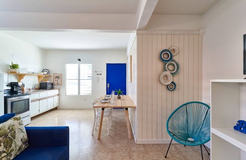 Montalva Villa | Palmeras Beach Apartments
