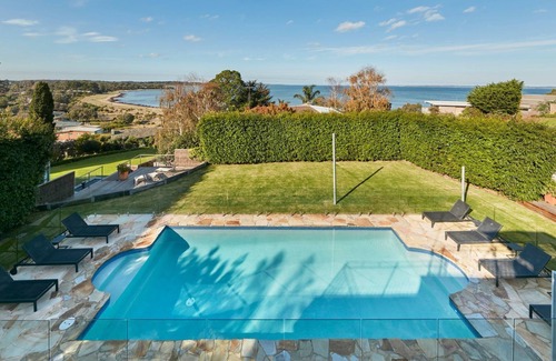 Balnarring Beach House | Palmers Hill - a rambling gem by the beach