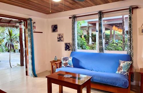 Caye Caulker House | Palmetto Garden Cottage