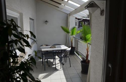 Bad Mingolsheim Apartment | PalmGarden