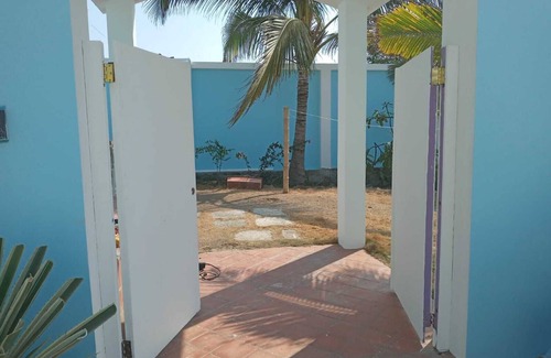 Crucita House | PalmHouse Muelle-Crucita
