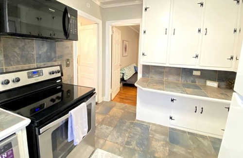 Hattiesburg House | Palms Midtown Getaway, Great Location!