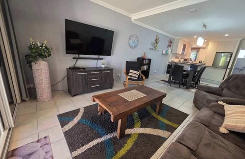 Agnes Water Apartment | PalmTree Breeze Holiday Unit