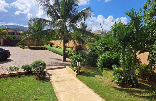Mammee Bay House | Palmview Estate Townhouse