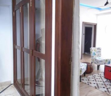 Bambalapitiya Apartment | Palmyrah Court Apartment 2BR