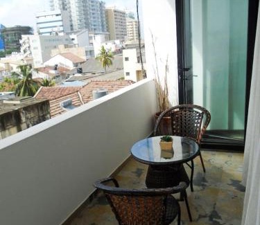 Bambalapitiya Apartment | Palmyrah Court Apartment 2BR