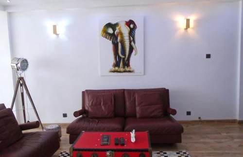 Bambalapitiya Apartment | Palmyrah Court Apartment 2BR