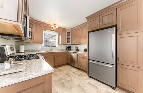 Palos Hills House | Palos Hills FHS Rental