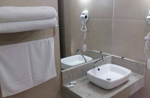 Osvaldo Cruz Hotel | Palotina Palace Hotel