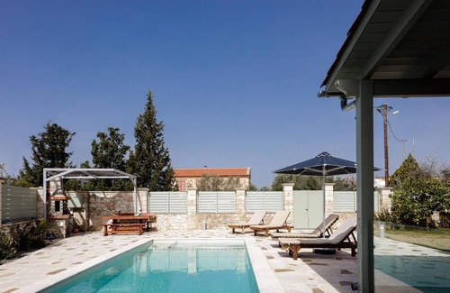 Vamos Villa | Pamima Villa Chania