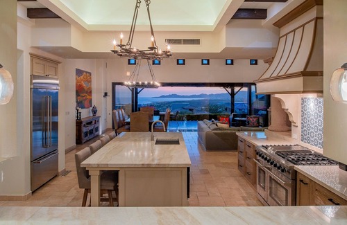 San Jose del Cabo House | Pamper Yourself in 5 Star Luxury! Stunning Ocean Views, Beach Club, Golf, Pool.