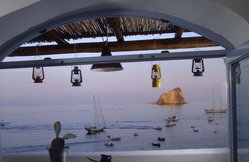 Panarea House | Panarea- Isole Eolie, 'A PICCIRIDDA , OVERLOOKING THE SEA