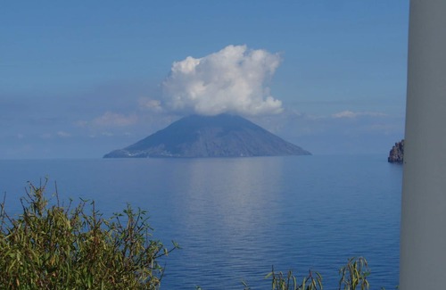 Panarea House | Panarea- Isole Eolie, 'A PICCIRIDDA , OVERLOOKING THE SEA