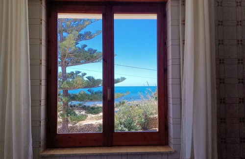 Marina di Modica House | Panarea House - Detached cottage by the sea