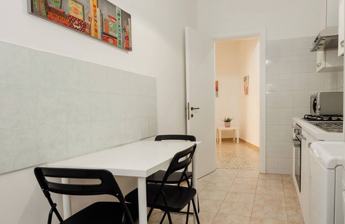 Universita Apartment | Pandolfo Apartment - Two Bedroom Apartment, Sleeps 4