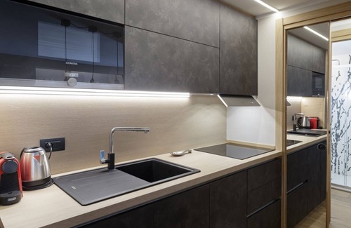 Cervinia Apartment | Pandora Mountain View con jacuzzi, private garage, ski room.