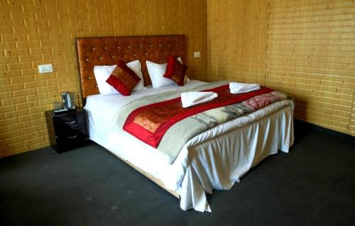 Man Cabin | Pangong Sunrise Cottage